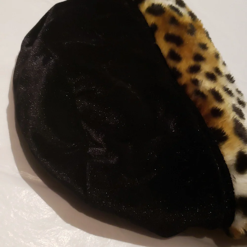 Children's Place Leopard Faux Fur Trim Girls velour hat lined BLACK Warm Soft